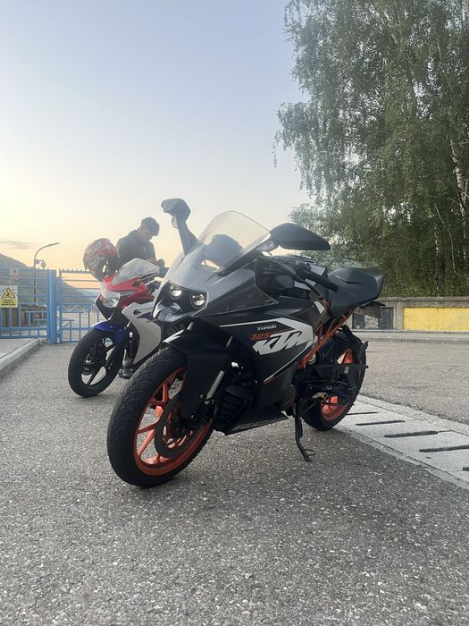 Vand KTM RC 125cc.