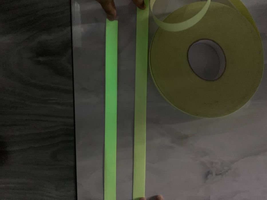 мы рекомендуем резиновые и клейкие     . изделия для предотвращения ск