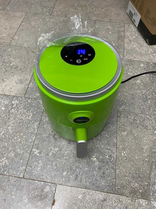 vand friteuza  Gourmetmaxx 1 camera , touch