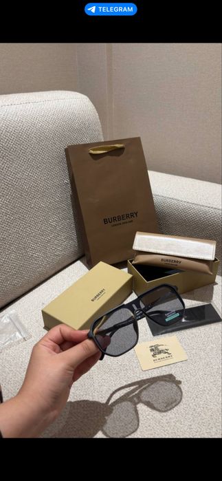 Erkaklar Burberry achkigi