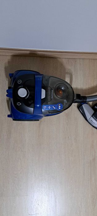 Прахосмукачка  без торба Philips PowerPro Active