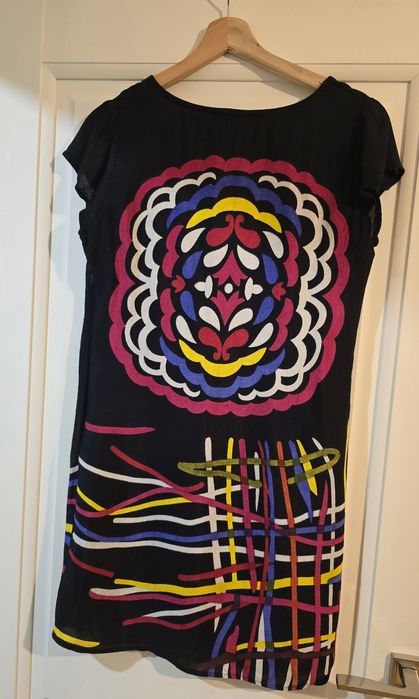 Vând rochie Desigual mărimea M