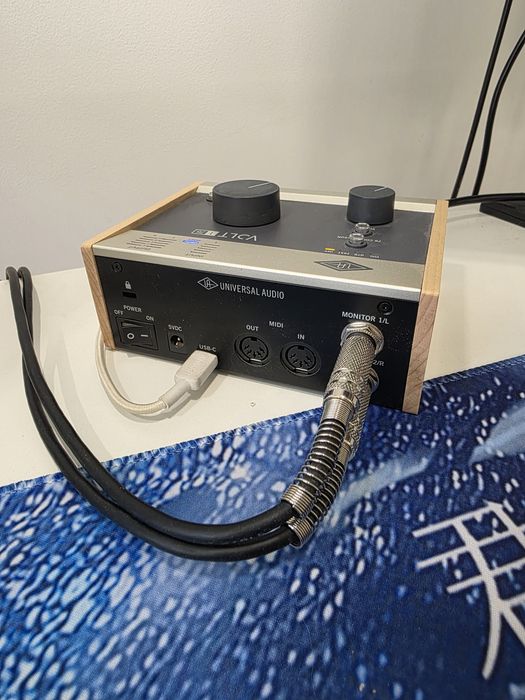 Аудиоинтерфейс Universal Audio Volt 176 | аудиокарта