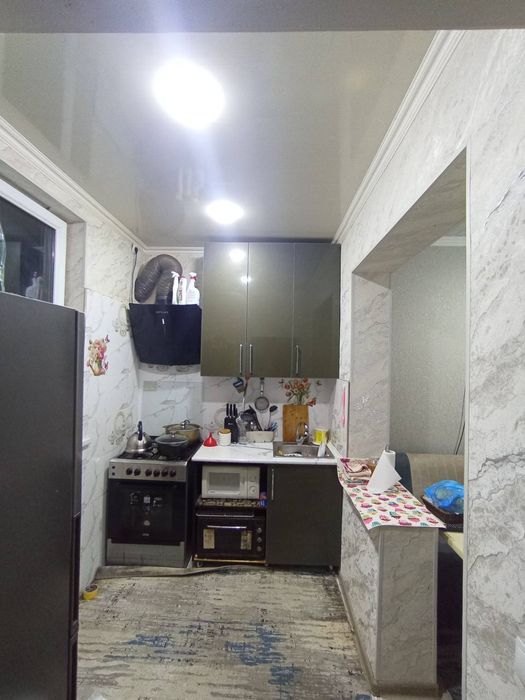 Yunsobod 14 kv 2/4/4/56 kv 2*6 balkon qisman jixozlagan srochniy