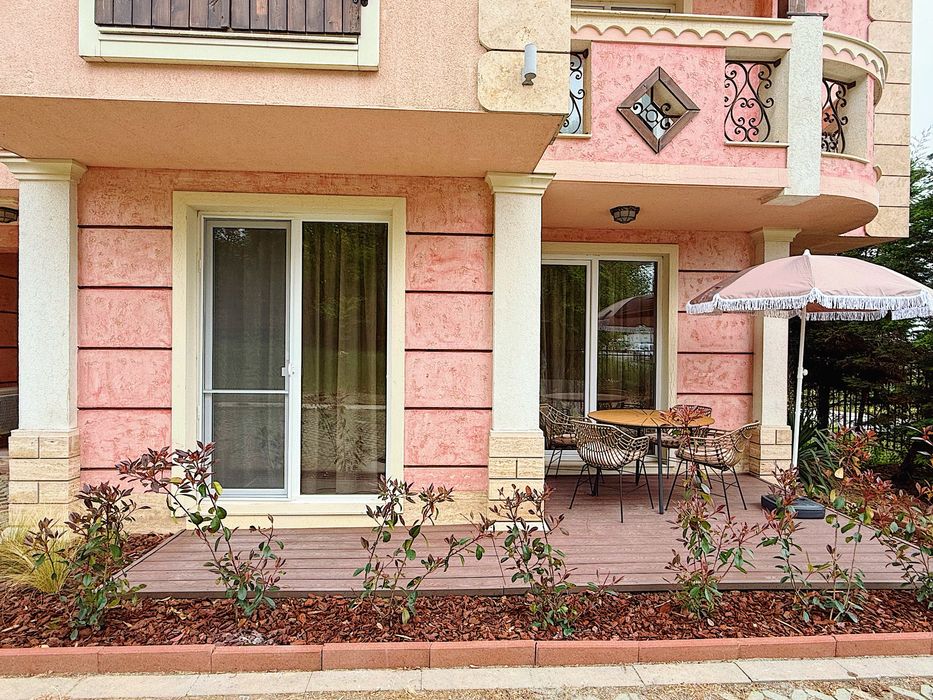 Бутиков апартамент в Созопол, к-с Свети Йоан до Green life, Каваци