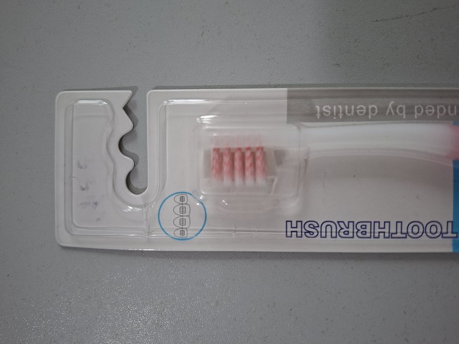 Зубные щетки для брикет