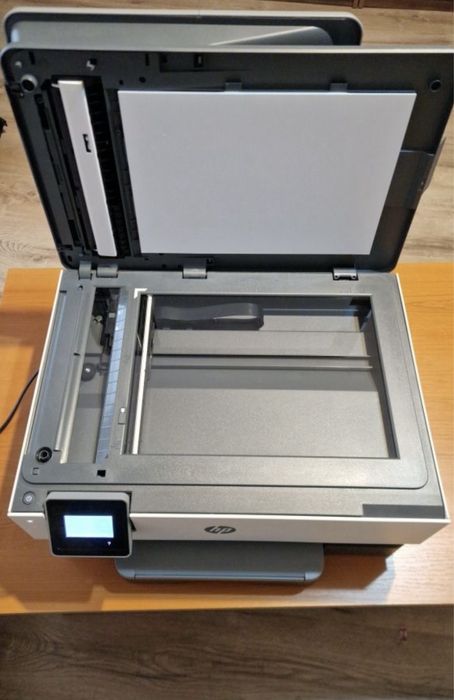 Imprimanta HP officejet 8010 all-in-one