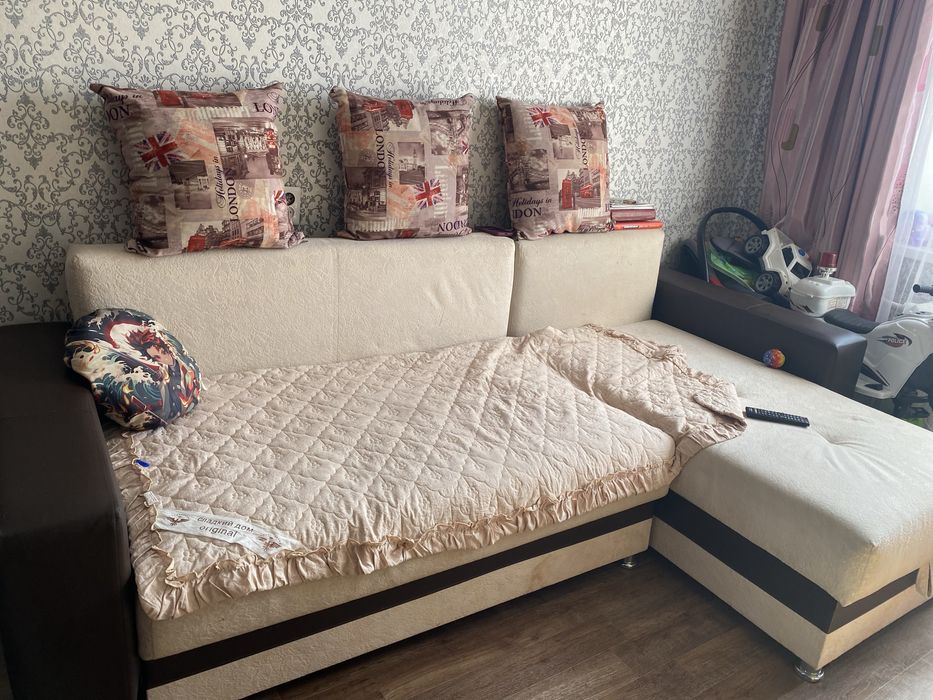 уголок отдыха (угловой диван)