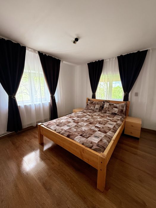 Cabana de închiriat la MUNTE