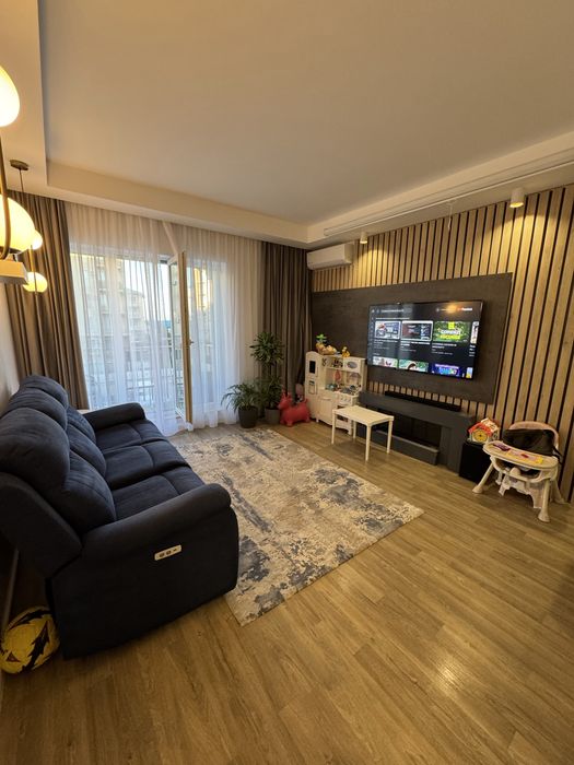 Apartament cosmopolis 3 camere