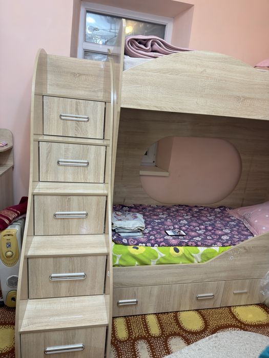Полростковая двух ярусная кровать