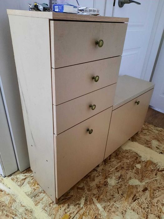 Тумба для прихожей.