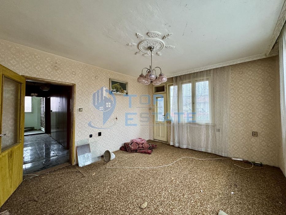 Продава се Етаж от къща в Павликени - 120 кв.м за 198 €/кв.м - Снимка #1