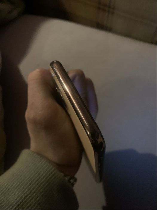 iPhone 11 pro gold