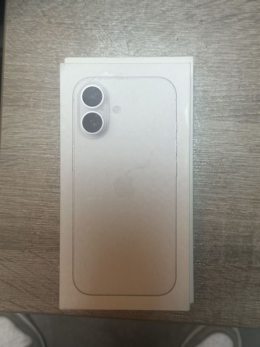 Iphone 17 simplu