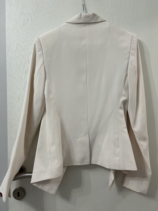 Дамско сако “Стилна Жена”