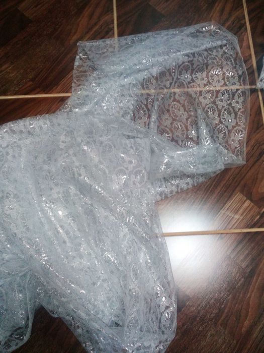 Японский парчовый гипюр, ширина 110см. длина 3,5м.Цена 100 тыс за все