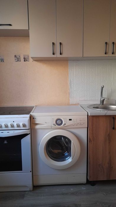 Сдам 3 ком. на Каирбаева