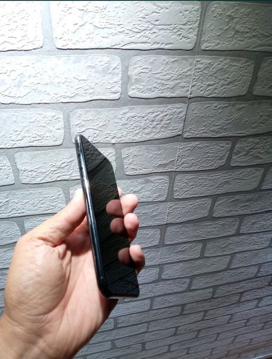 iPhone 11pro max 256gb  LL/A American