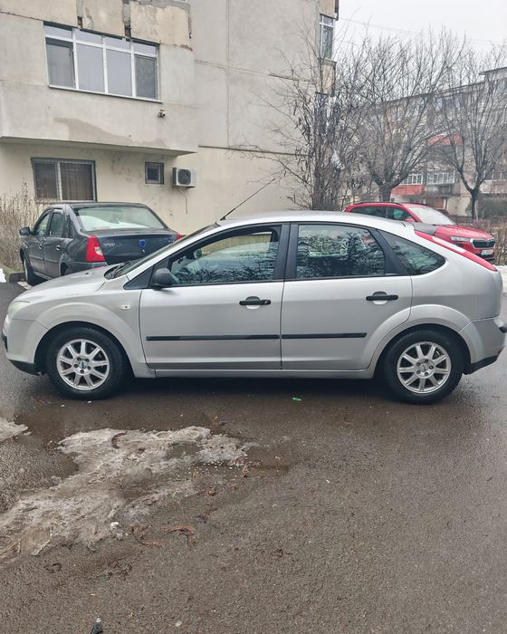 Vând Ford Focus 2