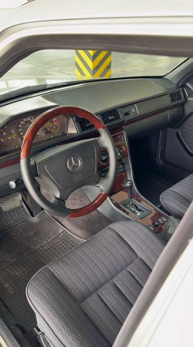 Продаю свой W124