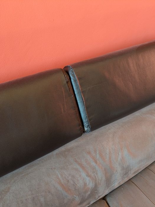 Ъглов диван с механизми