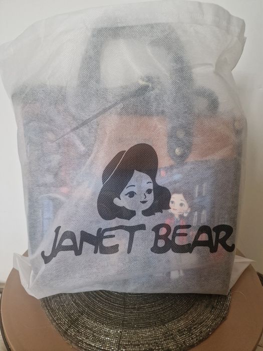 Vând geanta Janet Bear