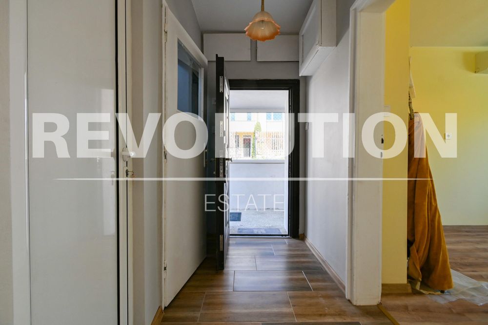 Дава се под наем Къща в София, Овча купел - 130 кв.м за 1500 € - Снимка #17