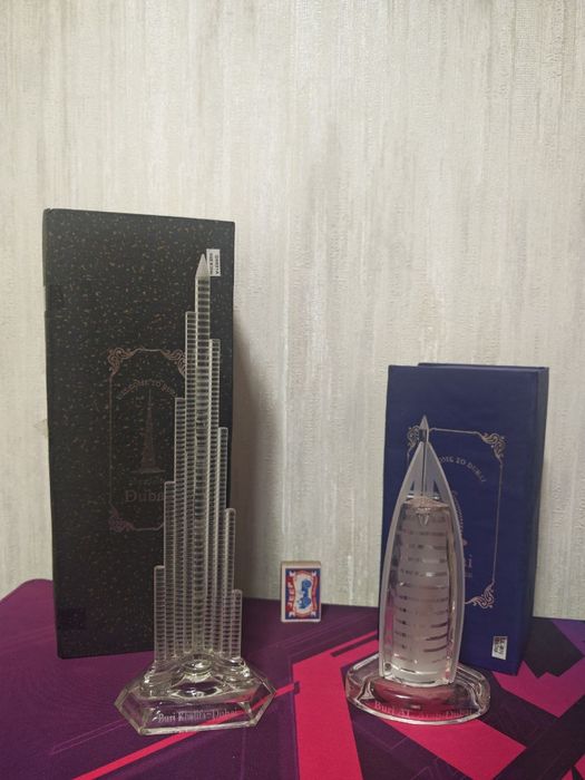 Статуэтки современные и египетские новые