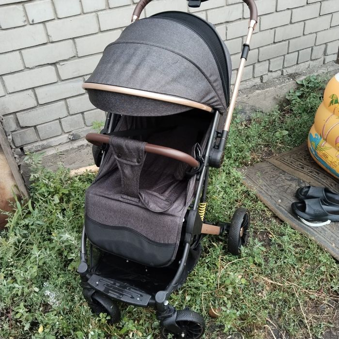 Продам коляску трансформер лето зима