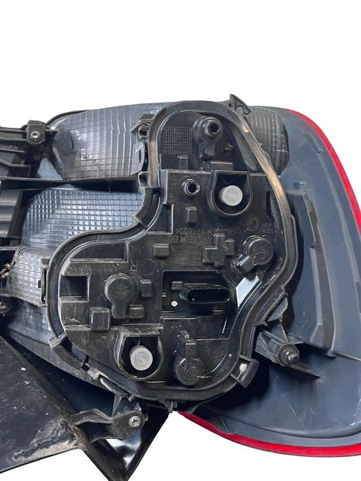 Lampa Spate / Stop Dreapta Spate ( Uk ) Bmw 1 Ii F20 2010 ->