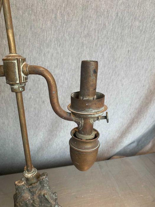 Антична бронзова маслена лампа