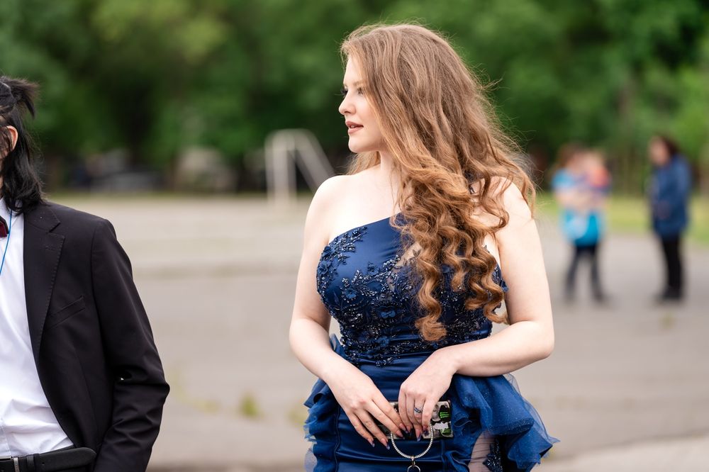 Абитуриентска-бална рокля