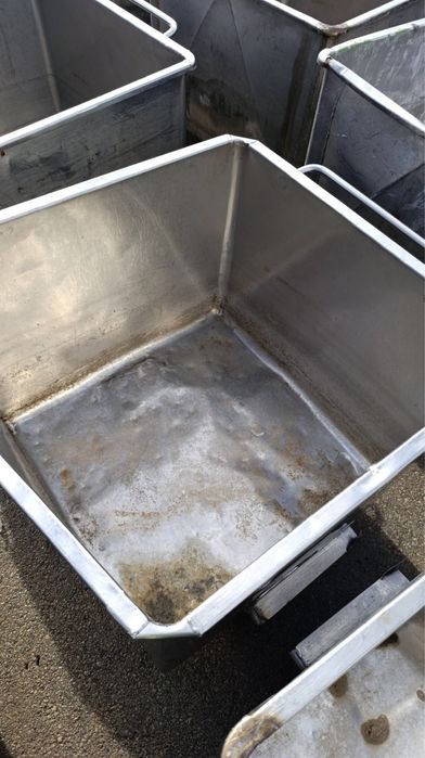 Бъгита от неръждаема стомана