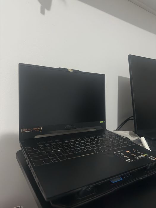 Laptop ASUS Gaming 15.6'' TUF A15 FA507NUR, FHD 144Hz, Procesor AMD Ryzen™ 7 7435HS (16M Cache, up to 4.5 GHz), 16GB DDR5, 512GB SSD,