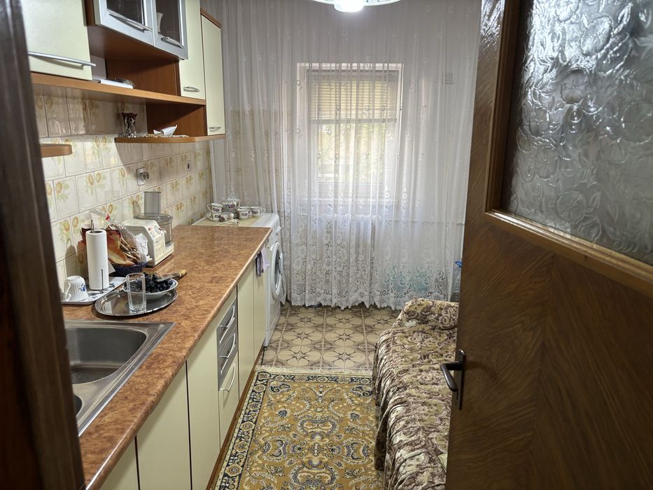 Apartament 2 camere  POMPIERI