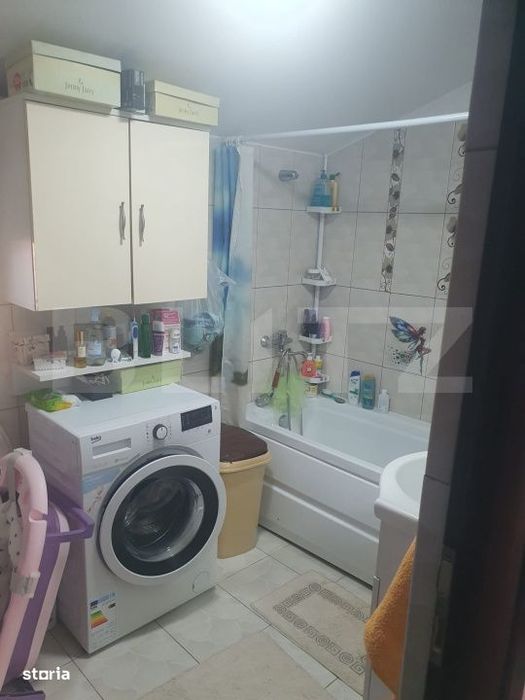 Apartament 3 camere, decomandat, loc de parcare + boxa - Valea Adanca