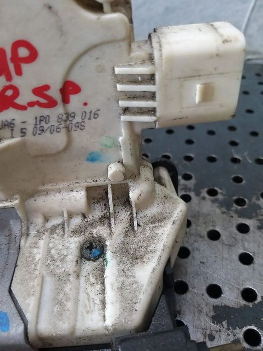 Broasca usa dreapta spate seat leon 1p 1p0839016