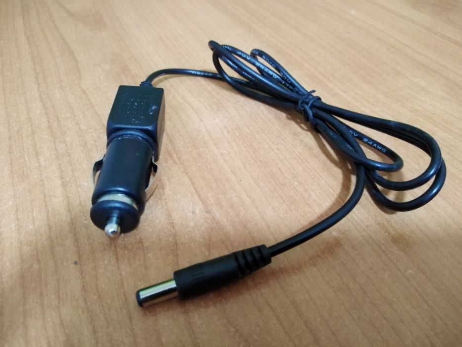 Incarcator auto - pentru lampi solare etc