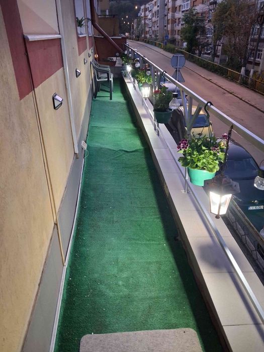 Apartament 3 camere doua băi etajul 1