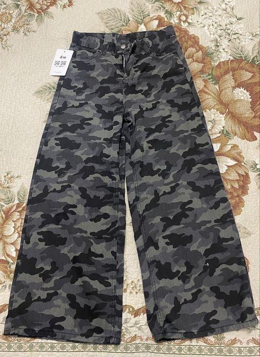 Продам летние джинсы