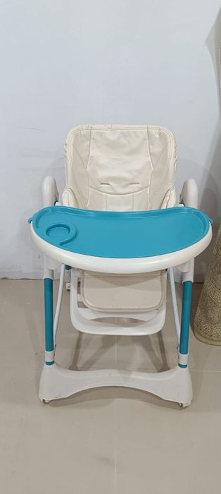 Продам стульчик для кормления