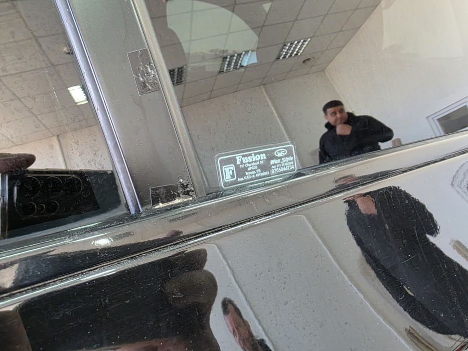 Folie geamuri auto omologata Craiova, aplicator autorizat RAR