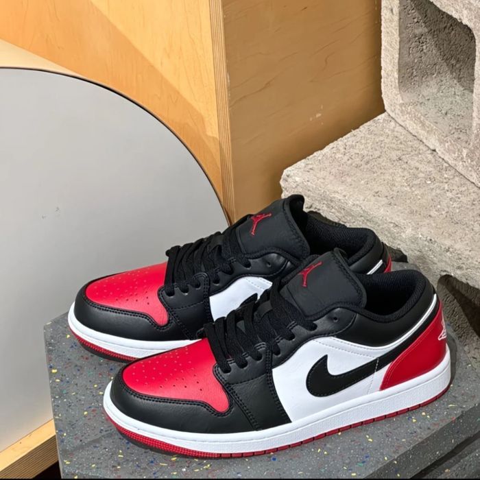 Кроссовки со скидкой