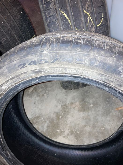 Pirelli 245/45 R17 – Като нови, 3 месеца, Audi A6
