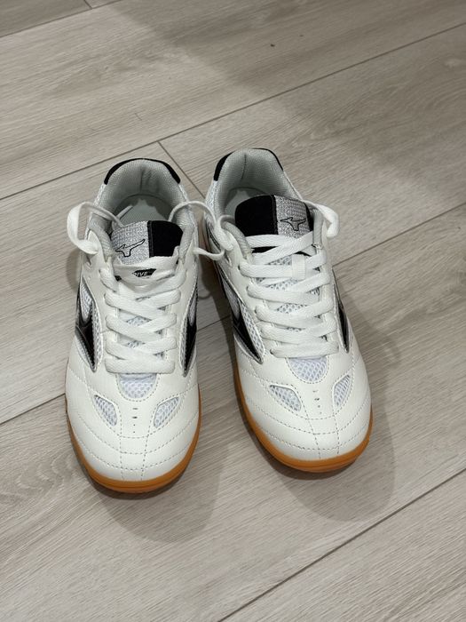 Новые кроссовки Мизуно mizuno