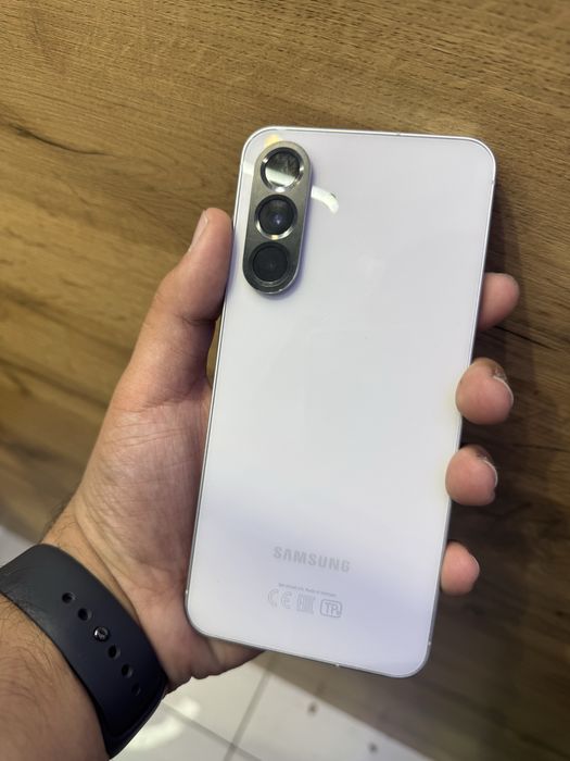 Samsung a 56 xotira 256