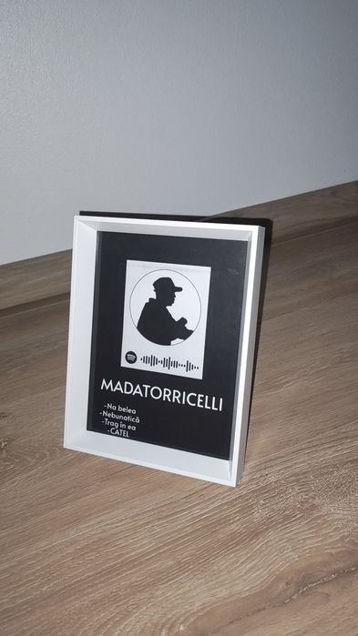 Tablou personalizat cu artistul tau preferat