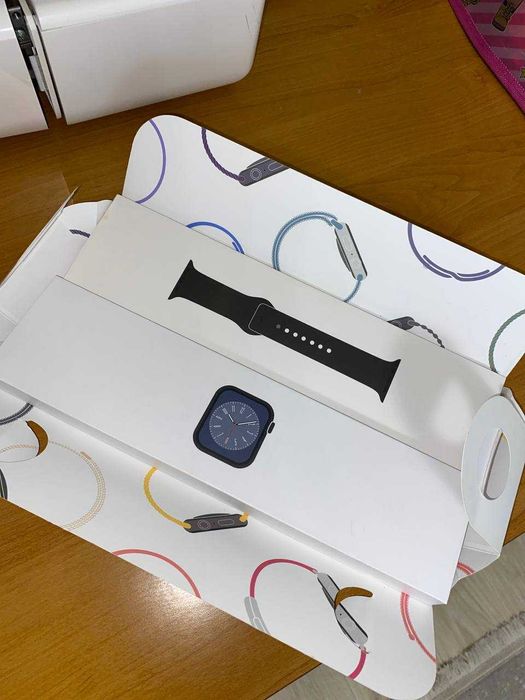 Apple Watch Series 8