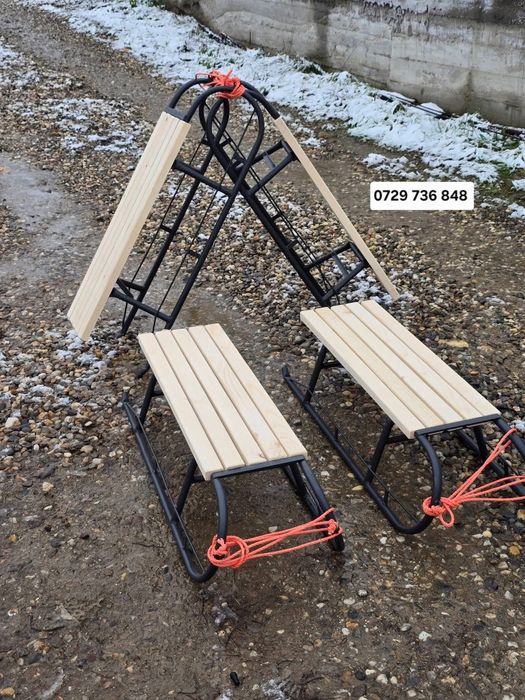 Sanie din lemn  cu  cadru metalic